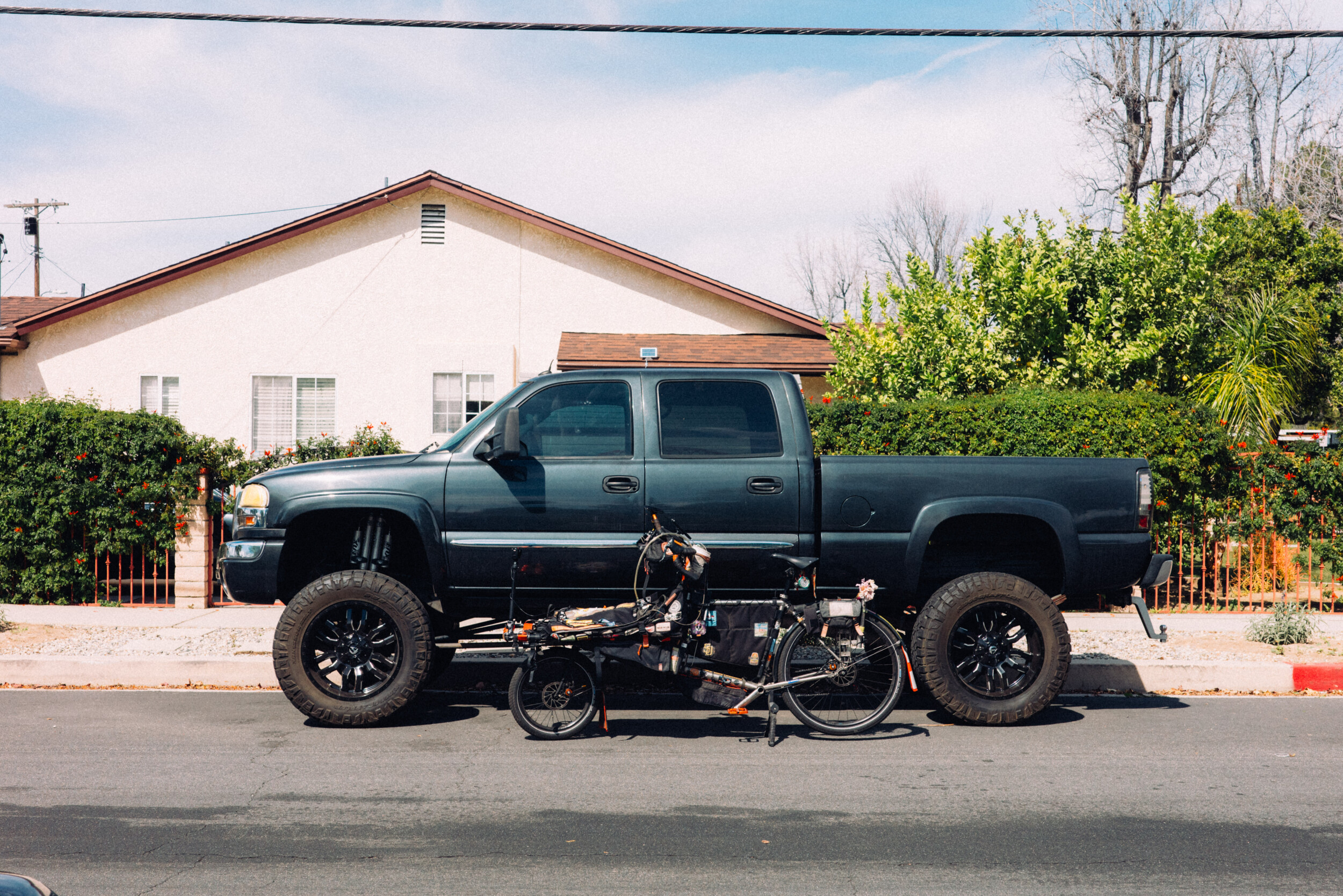 Big_Dumb_Trucks_Erik_Binggeser_1