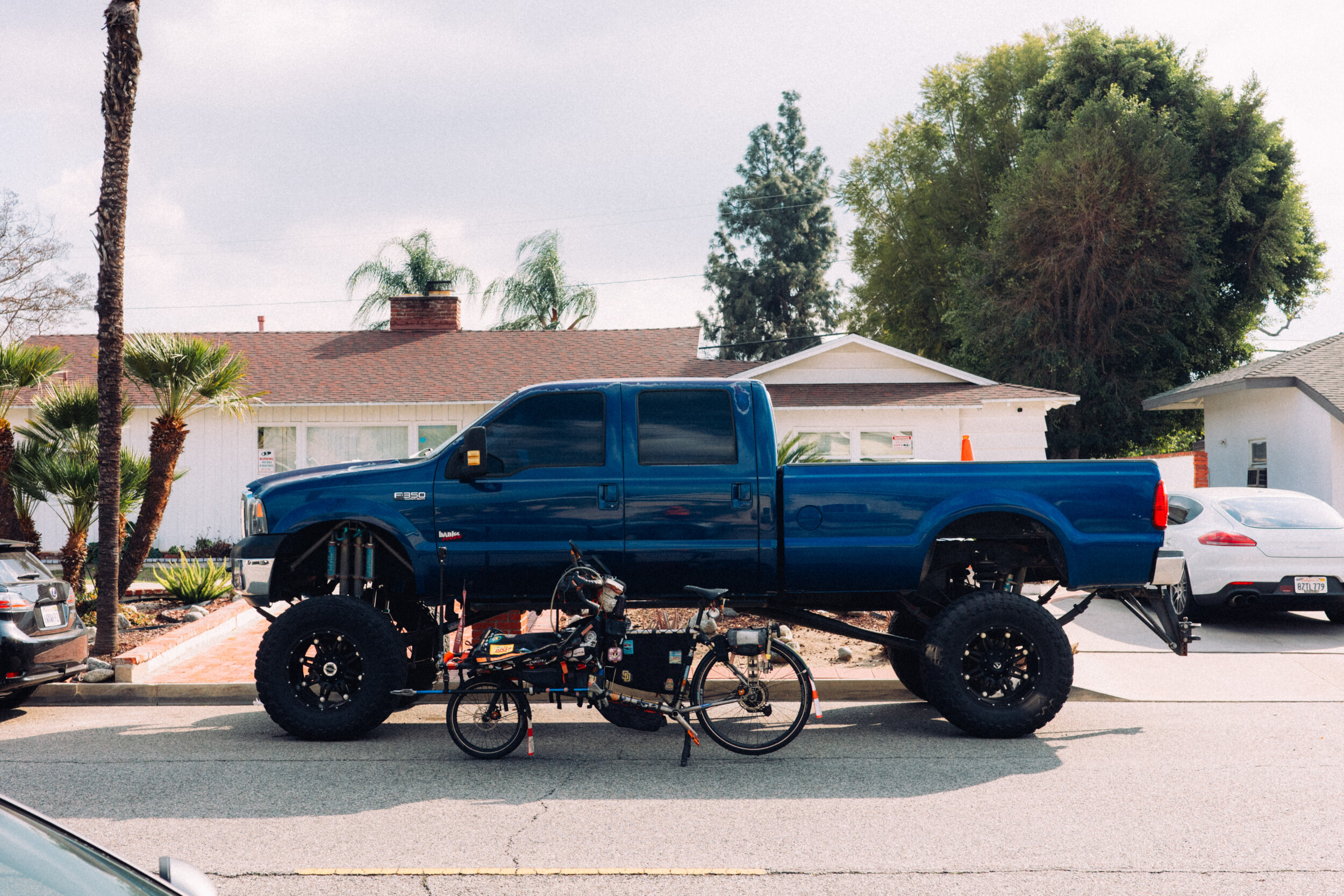 Big_Dumb_Trucks_Erik_Binggeser_4