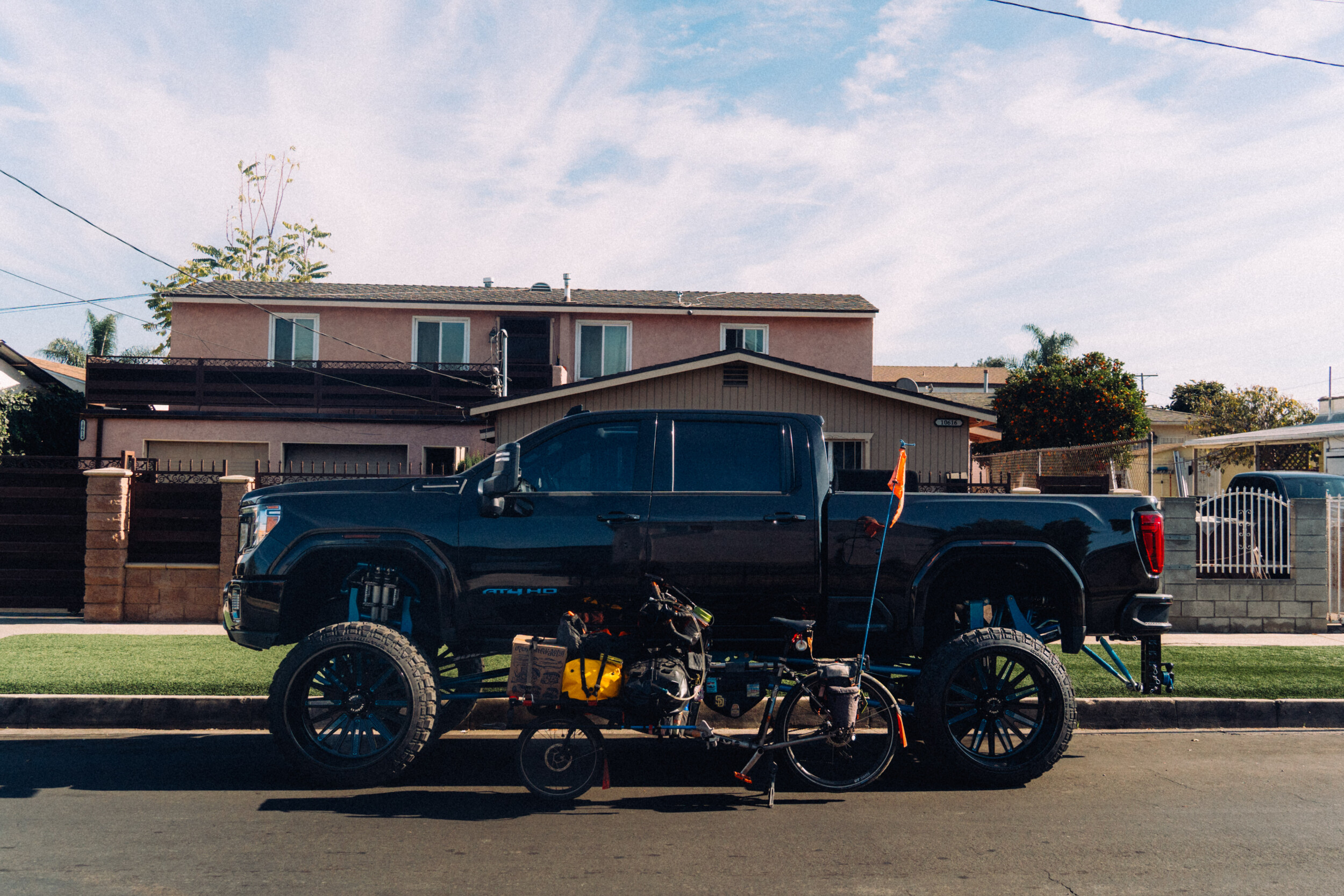 Big_Dumb_Trucks_Erik_Binggeser_6